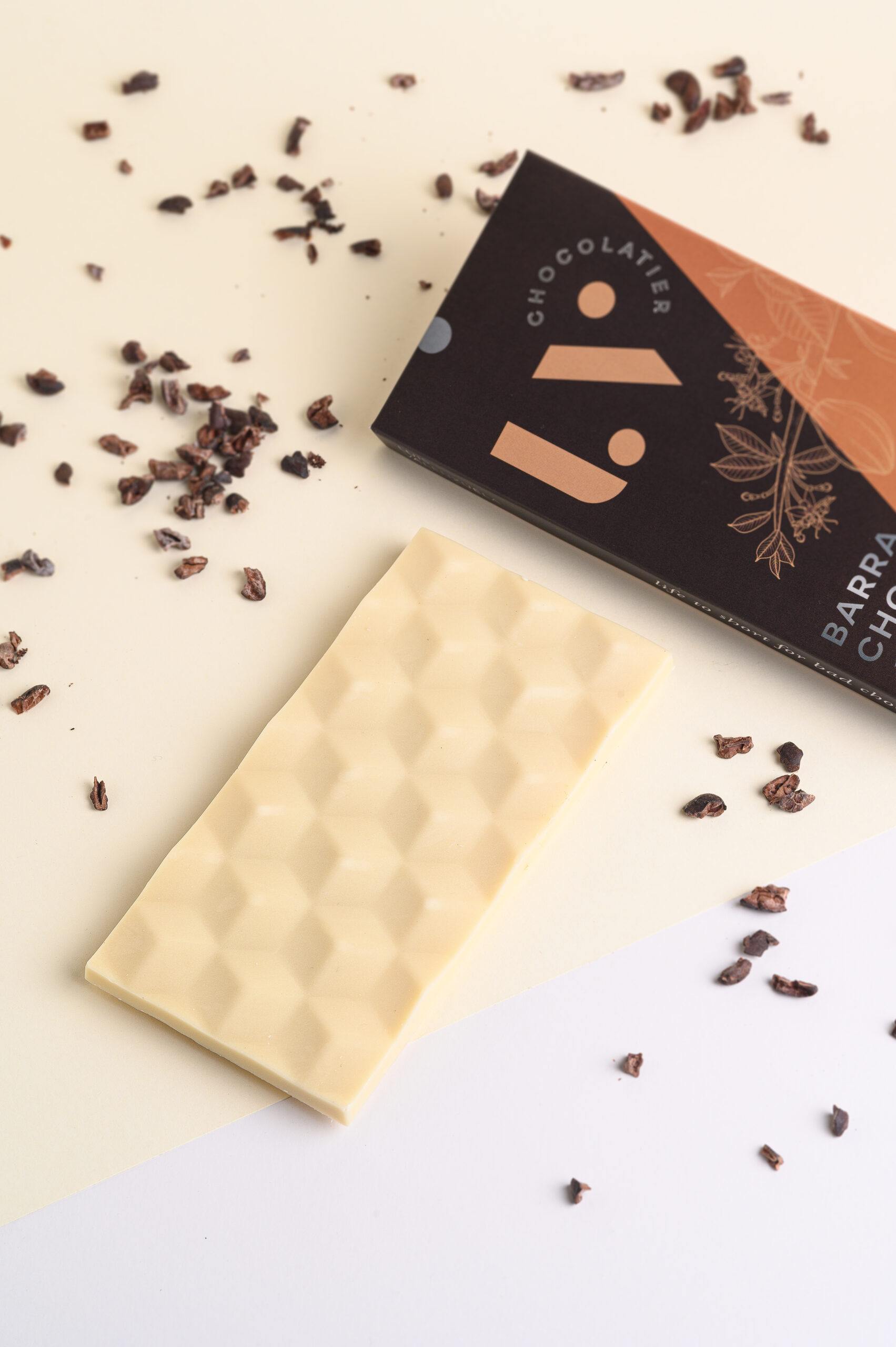 barra de chocolate blanco 35 por ciento artesanal